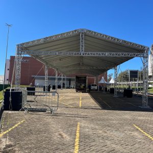 Pavilhão em Alumínio 10x40